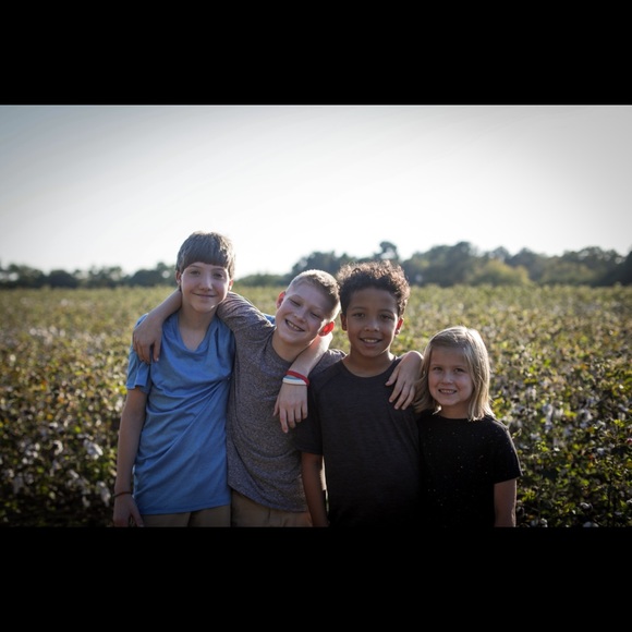 Meet your Posher, Taylor - Picture 4 of 4